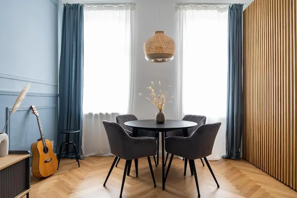 Apartment Fancy 1Br Near Schoenbrunn By Hm Vienna